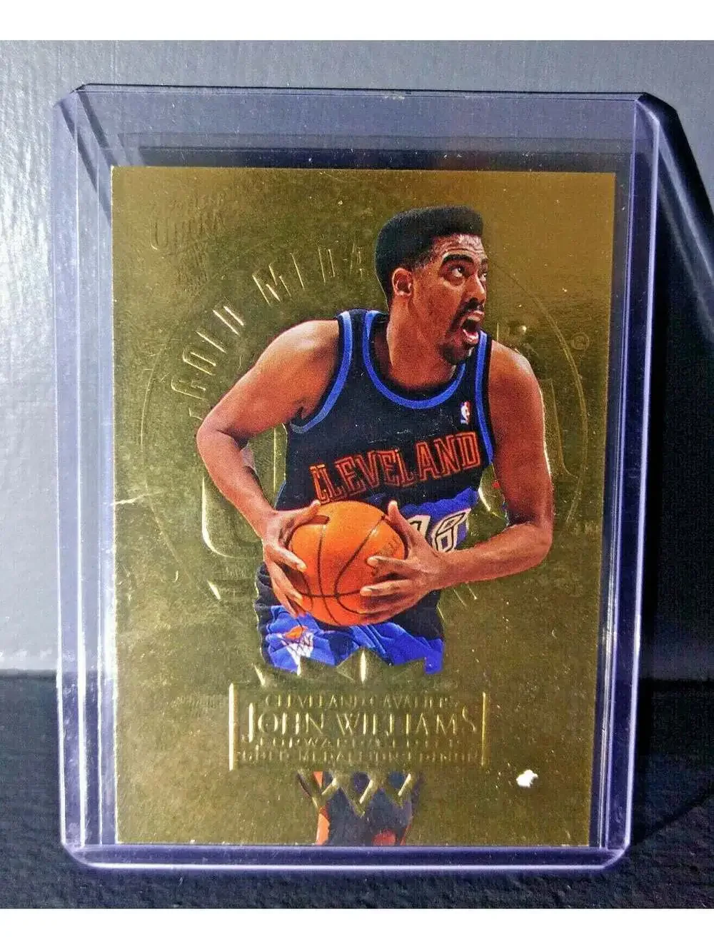 1995-96 John Williams Fleer Ultra Gold Medallion #35 Basketball Card